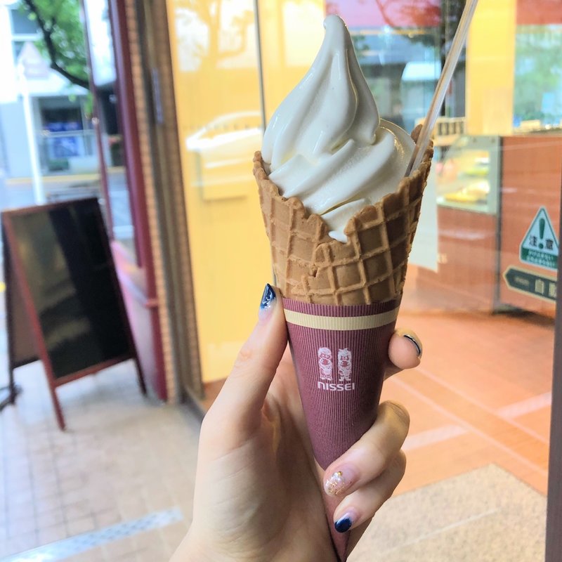 北海道ソフトクリーム(パティスリー ル・ネグレスコ Patisserie Le Negresco』)