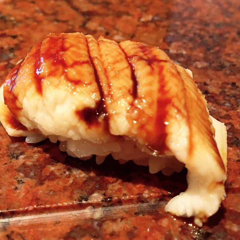 お昼のランチ　10貫(鮨・奥呂木)