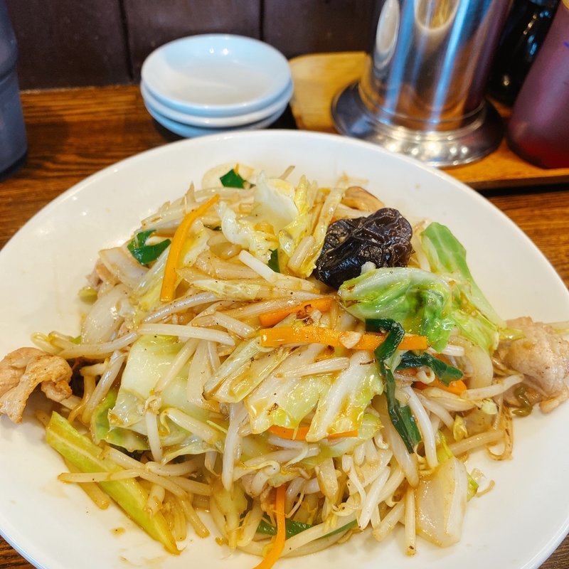 肉野菜炒め(江川亭 小金井本店 （えがわてい）)