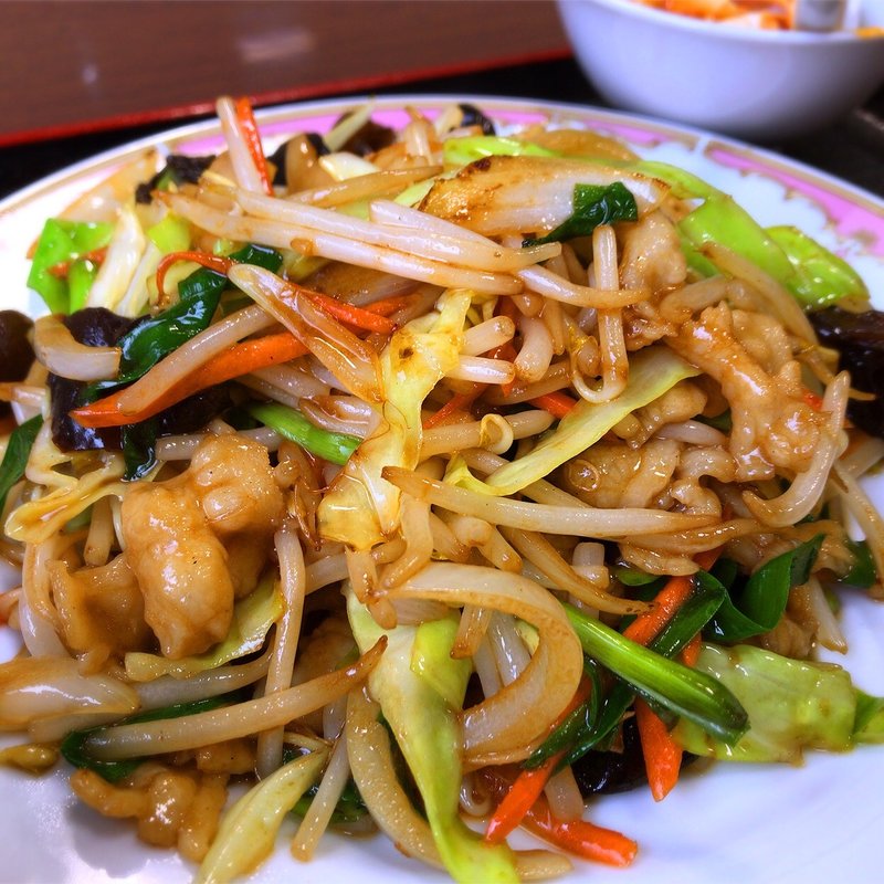 野菜炒め定食(中華料理 味香園 船橋高根木戸店)