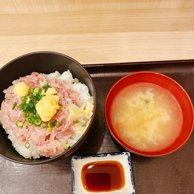 鯵のたたき丼(やまけい)