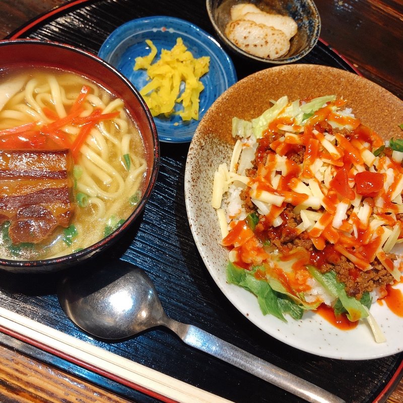 ソーキソバ(仲宮里)