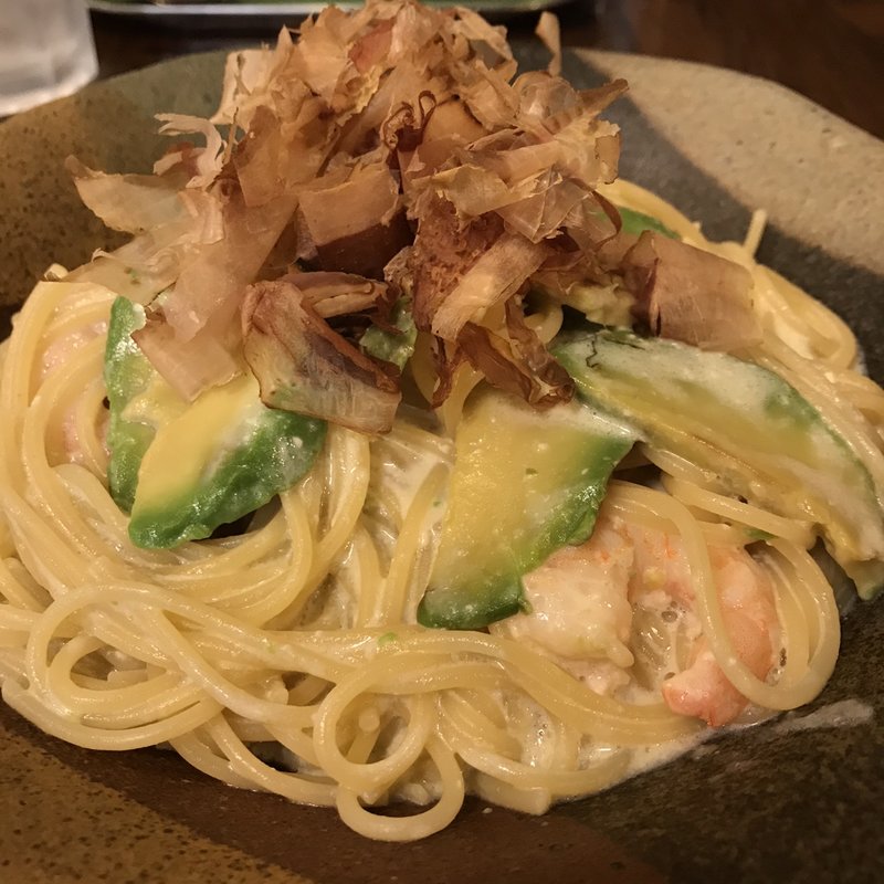 海老とアボカドの和風クリームソース(PASTA わざや)
