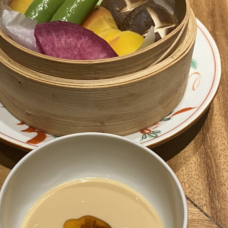 蒸し野菜(メデ・イタシ)