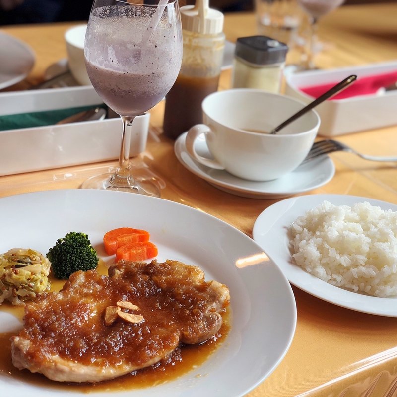 ポークソテー(Cafe Orata)