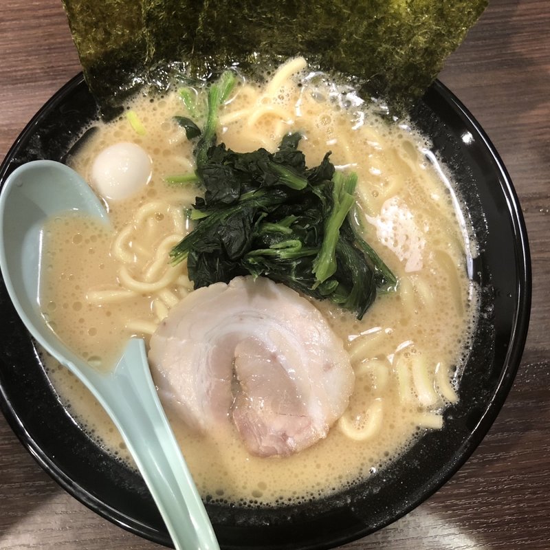 醤油らーめん(横浜家系ラーメン 百家)