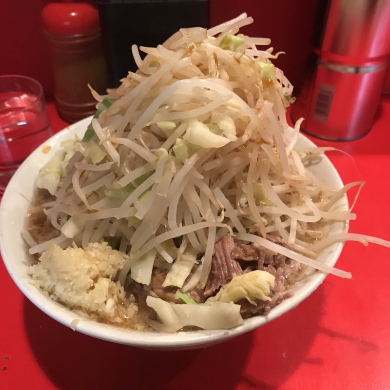 小豚ラーメン（ニンニク、アブラ）(ラーメン二郎 府中店 （らーめんじろう）)