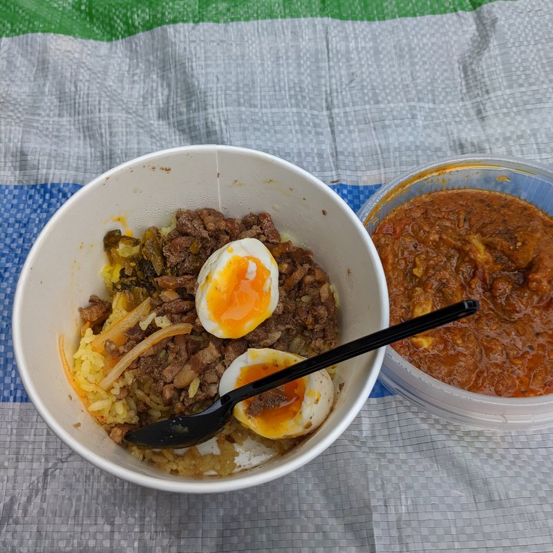 テイクアウト チキンカレー(SPICY CURRY 魯珈 （スパイシーカレー ろか）)