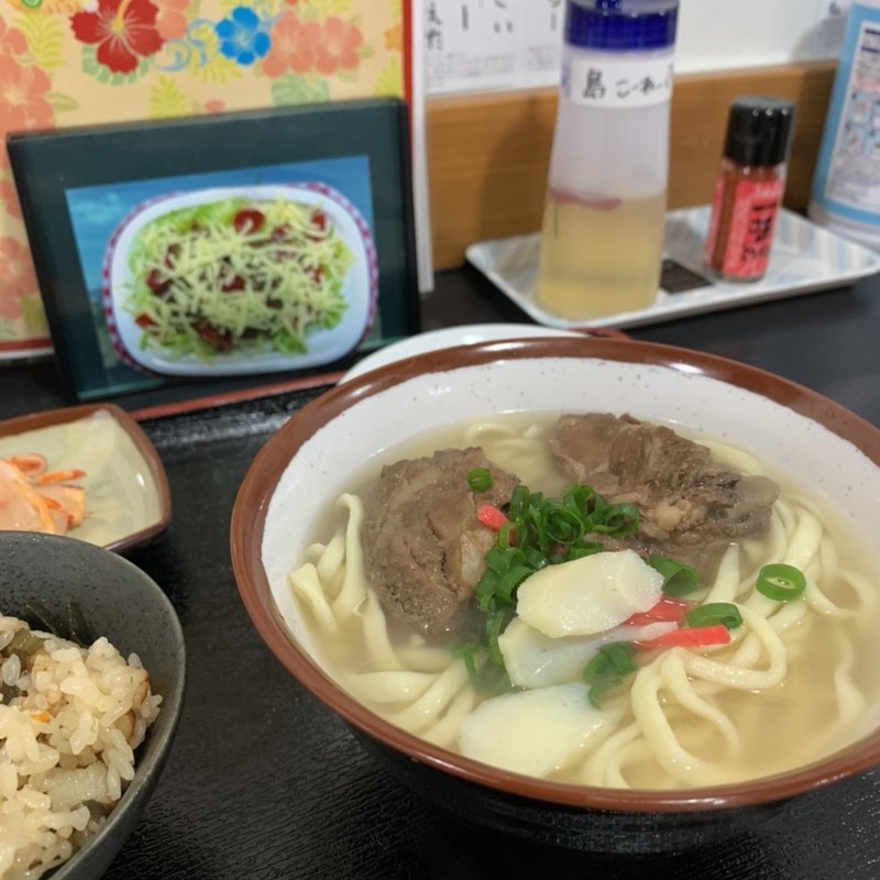 ソーキそば（やんばる定食）(沖縄そばやんばる)