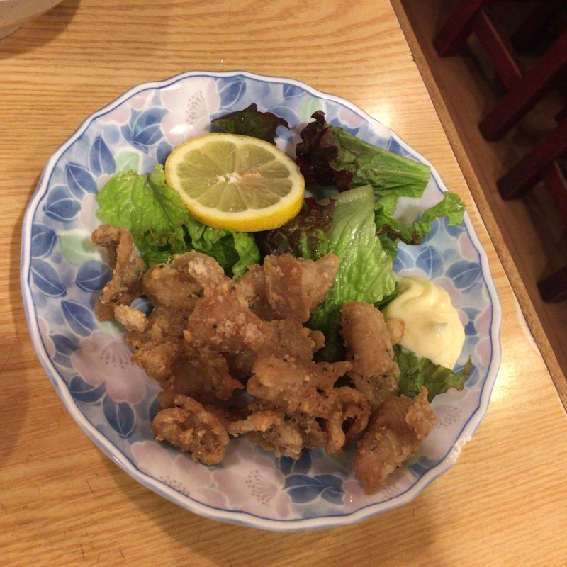 鶏皮のスパイシー揚げ(やきとり居酒屋 えんぱち)