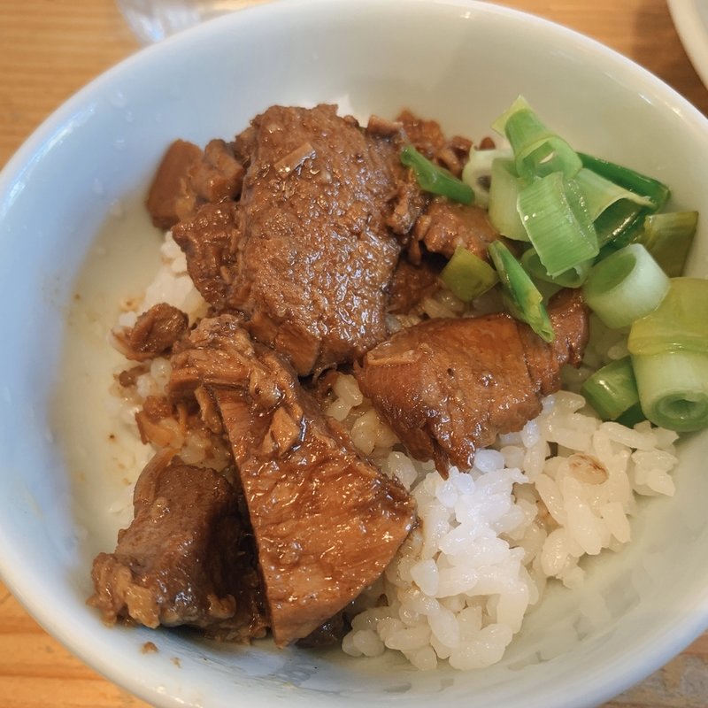 ミニルーロー飯(ねいろ屋)