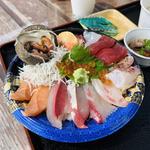 上海鮮丼(魚竹鮮魚店やけんど〜海鮮どんや)