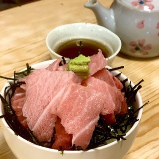 中トロ丼(ヤマキ )