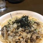 アサリとキノコ(マイヨール )