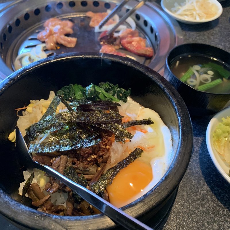 ■石焼ビビンバランチ(長寿園 本店)