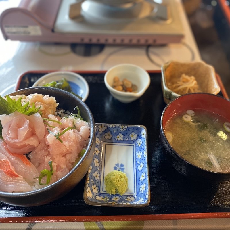 きんめ鯛どんぶり(なぶらとと)