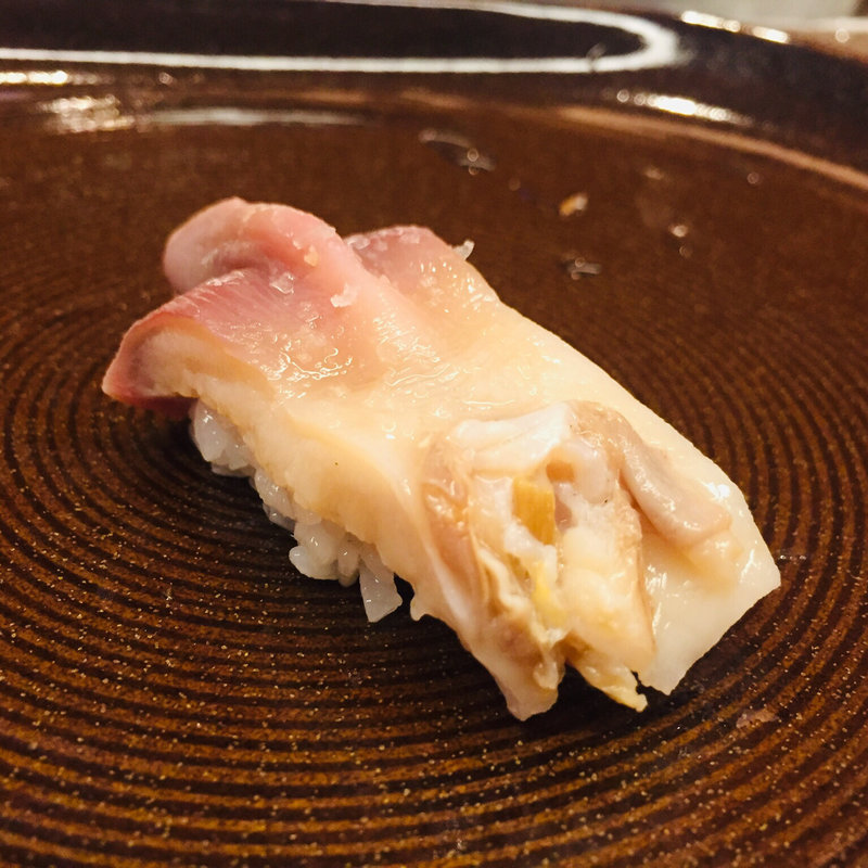 北寄貝の握り(紫光 （しこう）)