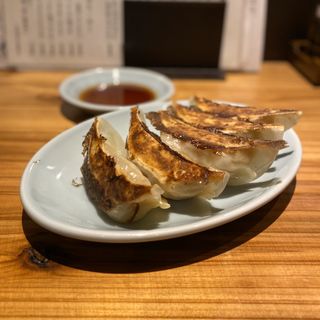 肉汁餃子(酒場 大寅)