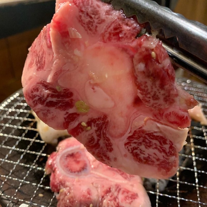 テールの塩焼き(焼肉ホルモンいこら)