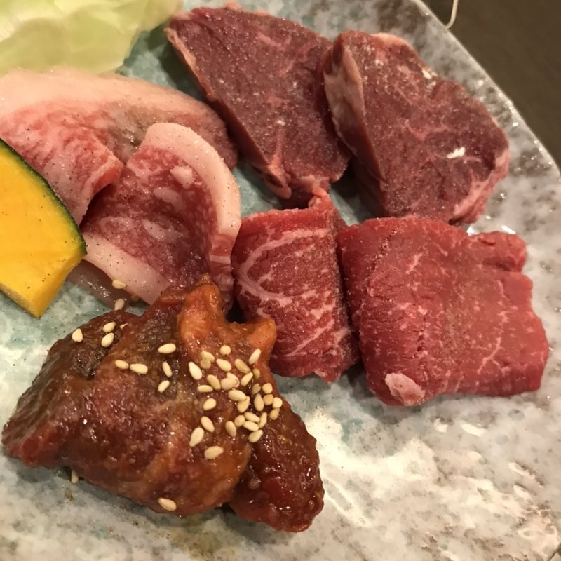 (焼肉ノ志志)