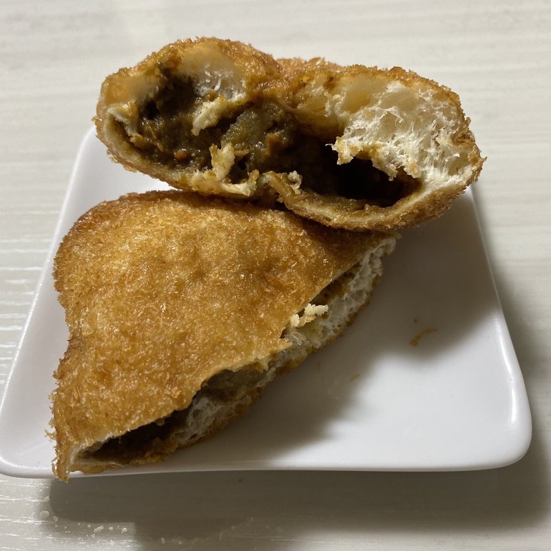 カレーパン(ＲＡＢＢＩＴＰＥＡＣＥ)