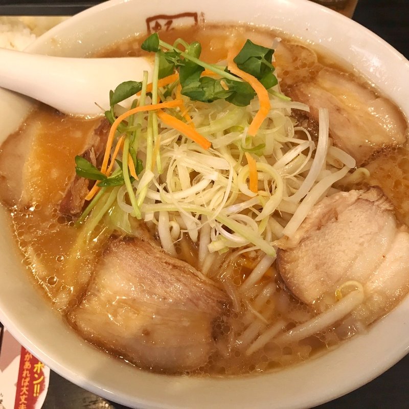 しょうが風味のあったか味噌ラーメン(喜多方ラーメン 坂内 住吉店)