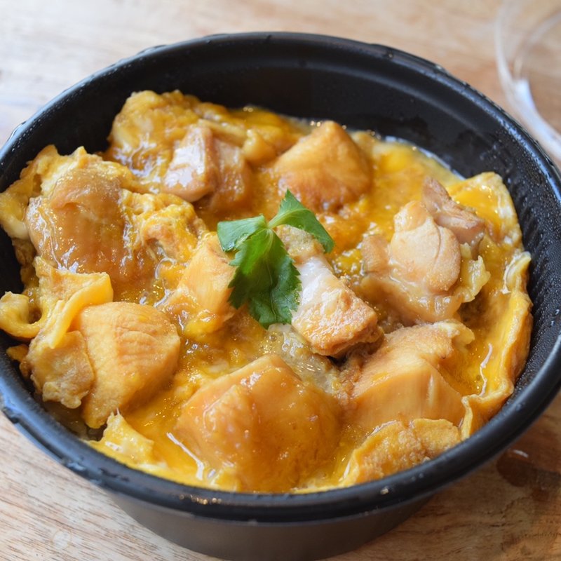 大山鷄の親子丼(たまりば)