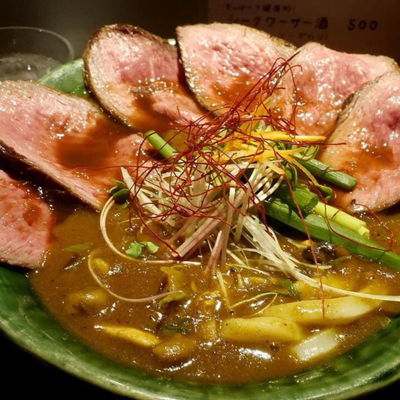 ローストビーフカレーうどん(釜揚げうどん 鈴庵 )