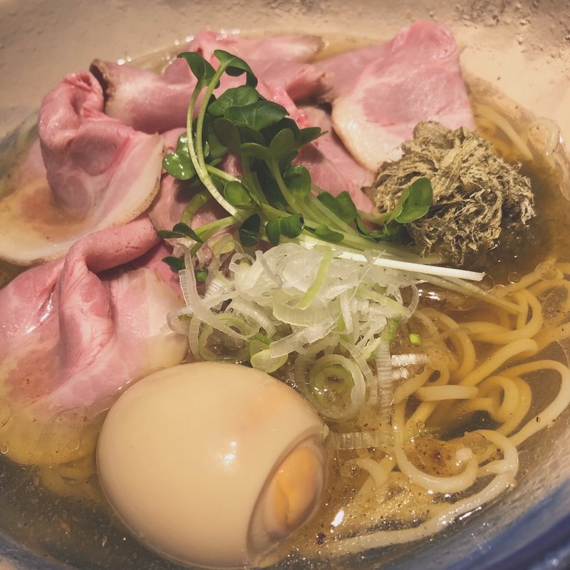 冷やし緑茶中華そば アジタマニクマシ(YAMACHAN)