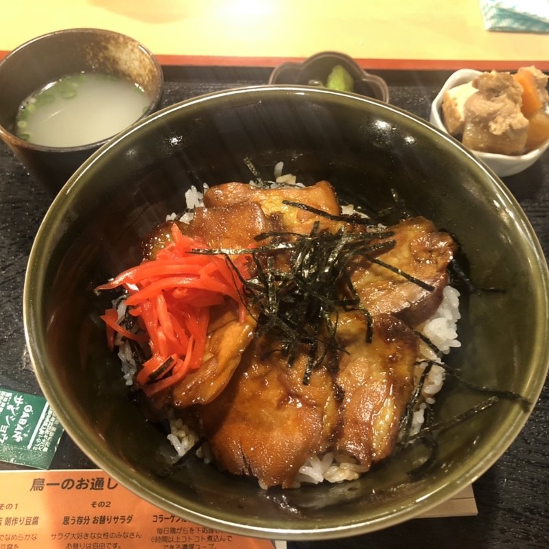キジ丼(鳥一伝承　焼鳥酒場ヤスモリ商店)