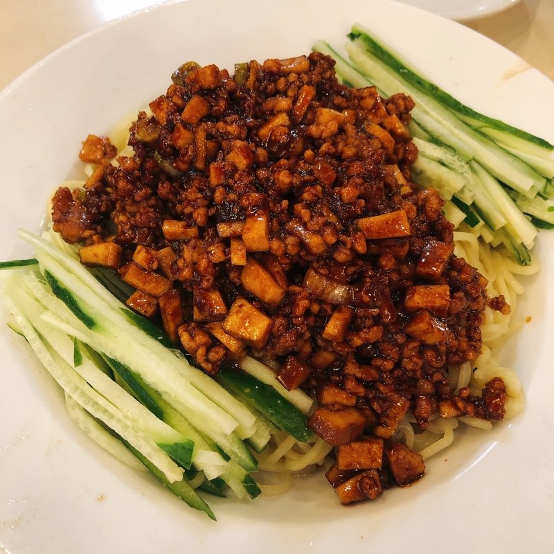 ジャージャー麺(随園別館 新宿店)