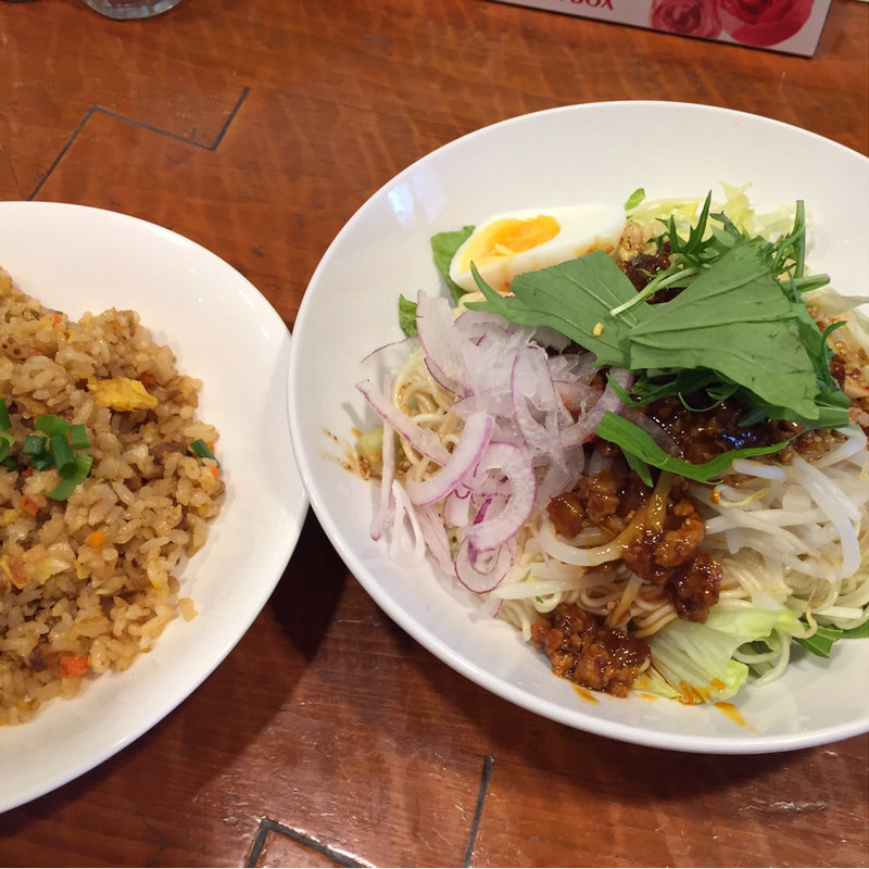 冷やし担々麺とチャーハン(宝喜)