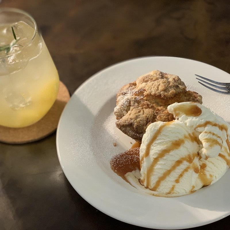 マフィンと季節の酵素ドリンク(ゴマメ （gomame）)