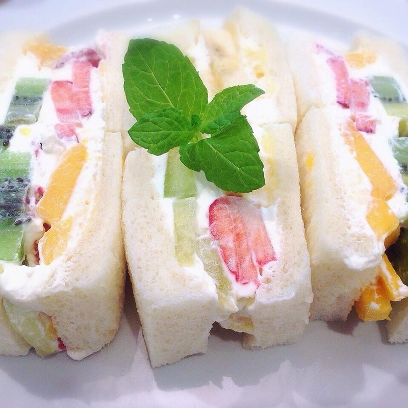 フルーツサンド(セントル ザ ベーカリー銀座店)