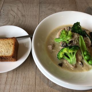 (カラペティ・バトゥバ （QUAND　L'APPETIT　VA　TOUT　VA！）)
