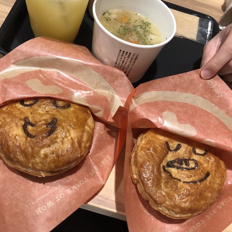 (パイフェイス イクスピアリ店)