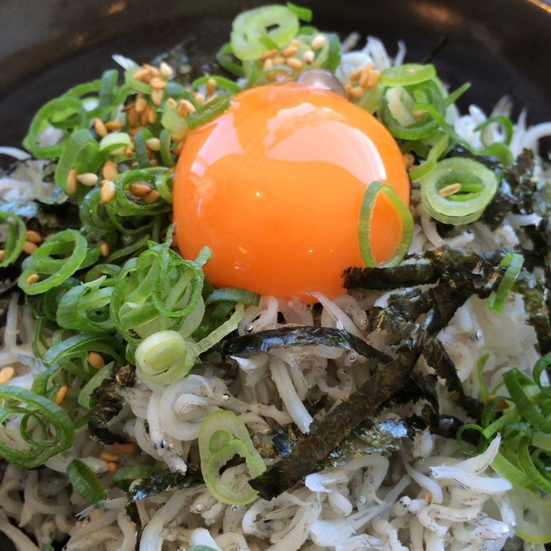 生シラス丼(天晴水産 )