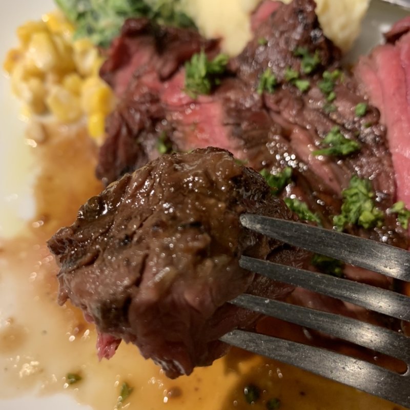 牛ハラミステーキ(熟成肉 肉バル CARNE BAR KATETE 虎ノ門店)