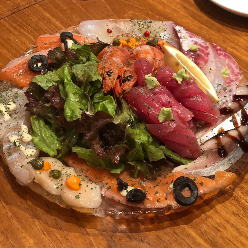 魚魂！！カルパッチョ(魚とワインはなたれ 田町店)
