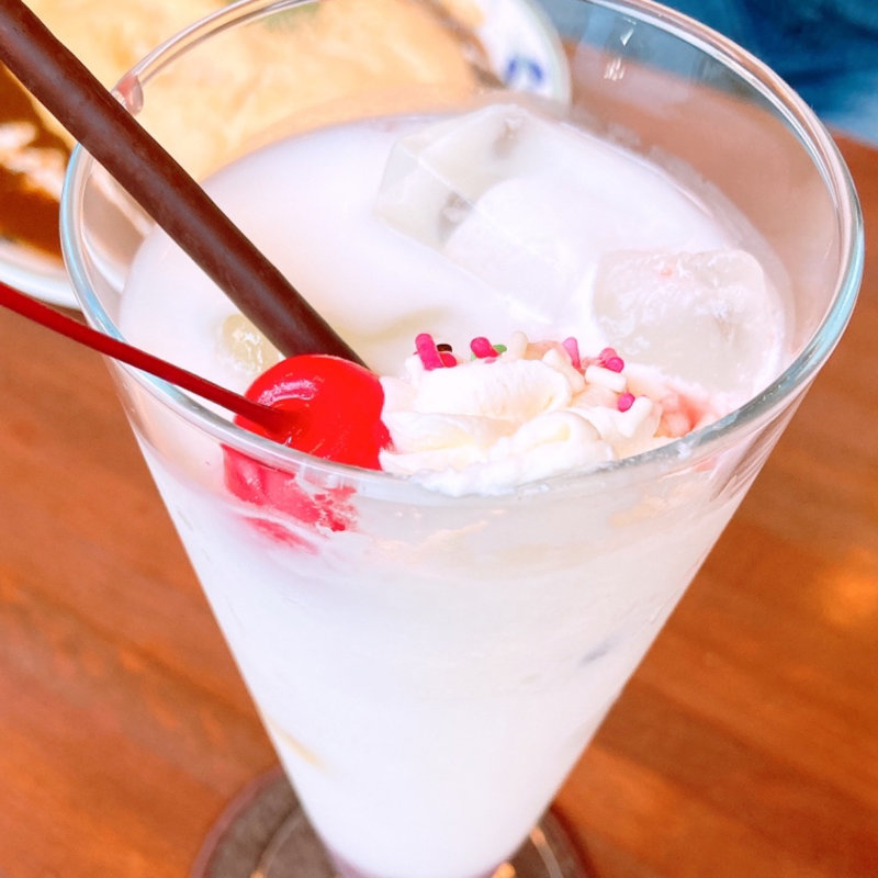 ドリンクヨーグルト(ラズベリー)(珈琲西武)