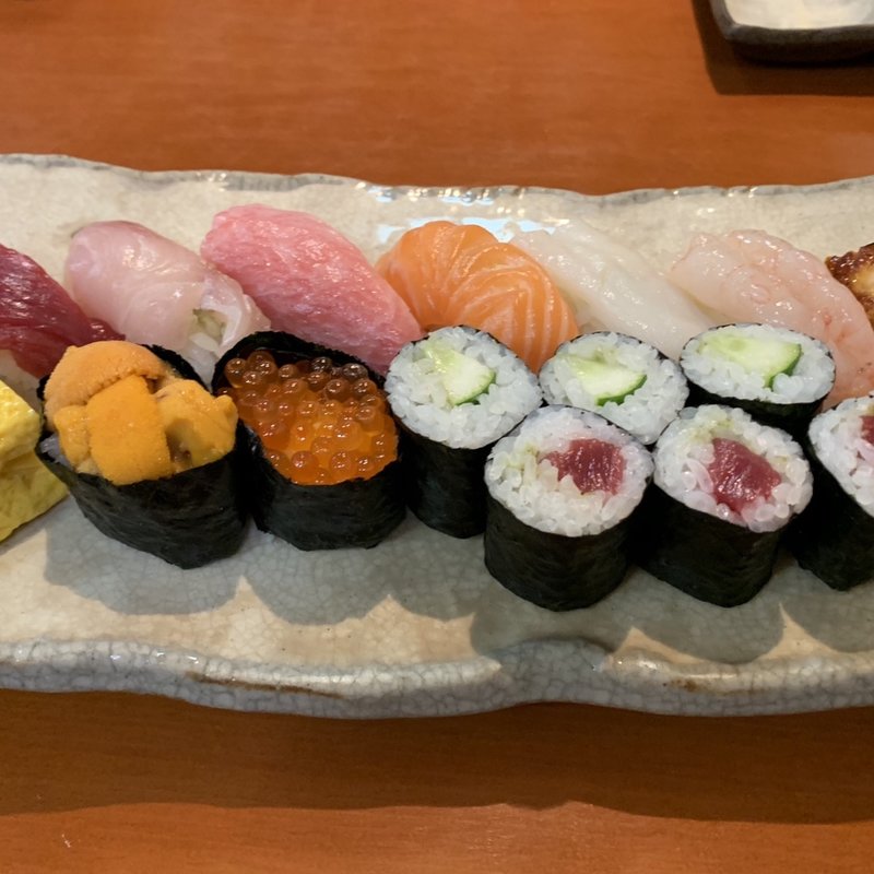 特上にぎり(ランチ)(みなと寿司 本店)