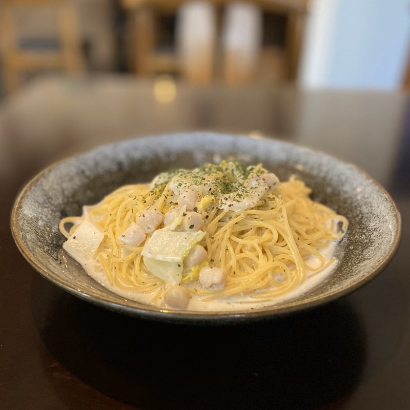 小柱とはくさいのクリームソース(ベルエキップ （belle equipe）)