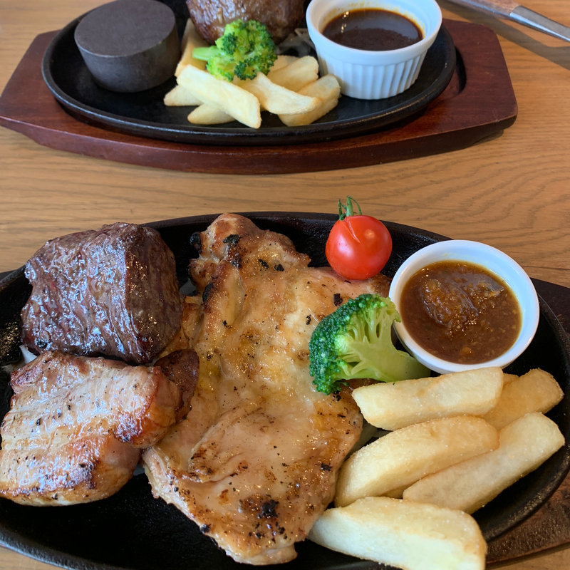 ランチ盛り合わせ(babel bayside kitchen)