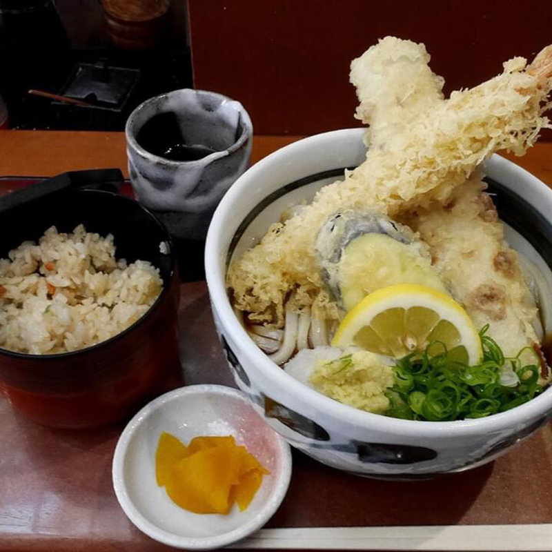 エビ天チク天ナス天ぶっかけ(はんげしょう )