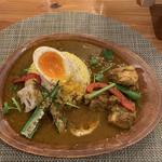 自家製ベーコン＆燻ポテマヨ付チキンカレー(大名カレー中村屋)