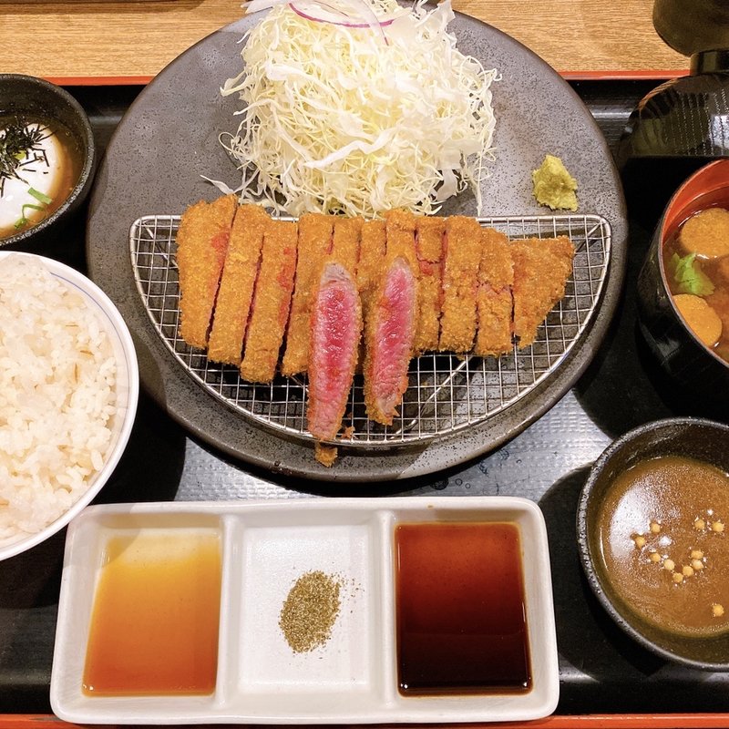 牛ロースカツ京玉膳（京玉付）(牛カツ専門店 京都勝牛 池袋東口 )