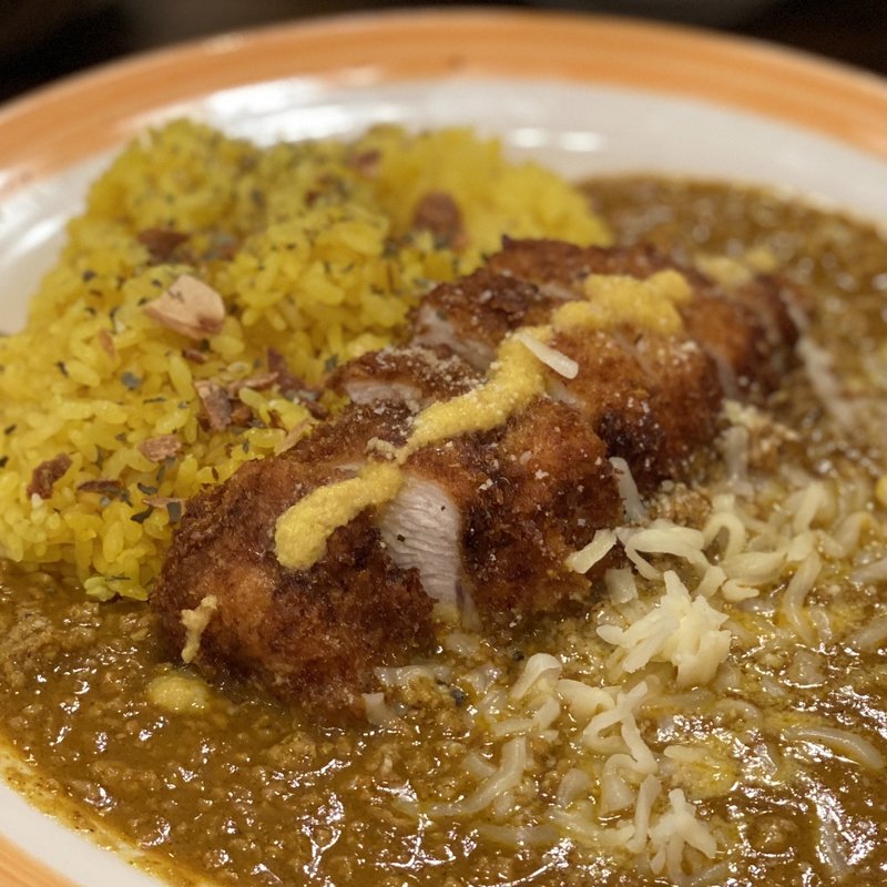 チキンカツカレー（ディナーセット）(INDIA・ザ・すぱいす （インディア・ザ・すぱいす）)