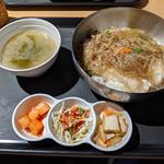 チャプチェ丼(五六島)