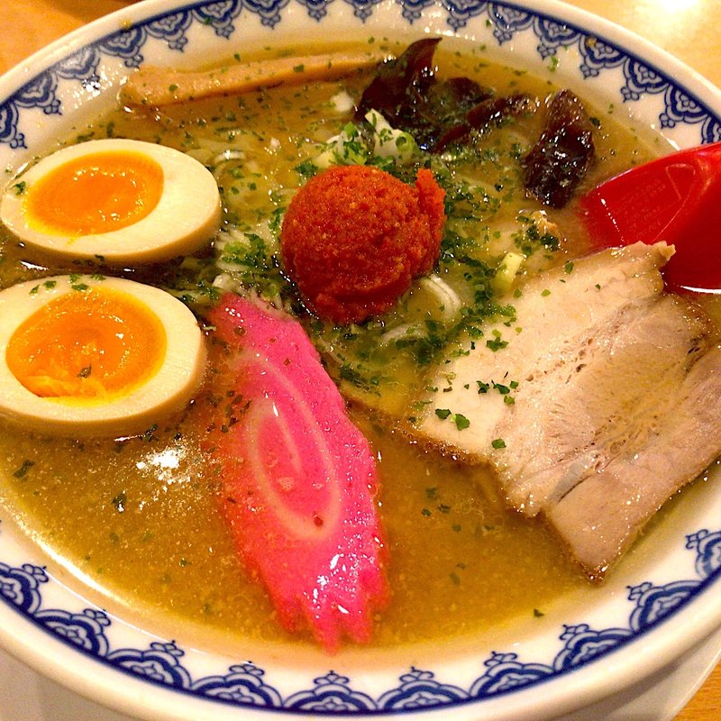 やまがた辛味噌らーめん＋煮玉子(やまがた辛味噌らーめん　りゅうぞう )