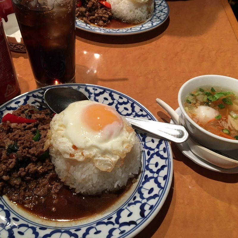 ガパオ ガイ ラーカオ(チャオタイ 渋谷東口店 )